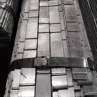 Barre plate nervurée en acier au carbone HDG galvanisée à chaud en stock pour la protection contre la foudre et la mise à la terre