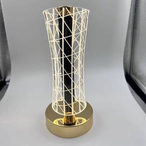 โคมไฟ LED แบบนอร์ดิกที่ทันสมัยแบบสัมผัสที่เรียบง่ายร้านอาหาร<span class=keywords><strong>อะ</strong></span><span class=keywords><strong>ค</strong></span><span class=keywords><strong>ริ</strong></span><span class=keywords><strong>ลิ</strong></span><span class=keywords><strong>ค</strong></span><span class=keywords><strong>สี</strong></span>ทองไร้สายสำหรับใช้ในบ้านชาร์จไฟได้5V - Product Image 3