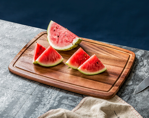 Table ovale en bois d'acacia <span class=keywords><strong>Planche</strong></span> à découper avec évier <span class=keywords><strong>Planche</strong></span> à découper Logo personnalisé <span class=keywords><strong>Planche</strong></span> à fromage ronde naturelle en bois <span class=keywords><strong>pour</strong></span> cuisine - Product Image 5