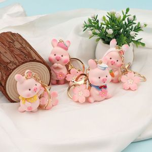 Adorable porte-clés <span class=keywords><strong>cochon</strong></span>, <span class=keywords><strong>cochon</strong></span> en résine avec carotte/écharpe/tenue de marin, accessoire tendance pour sac à dos/clés - Product Image 3