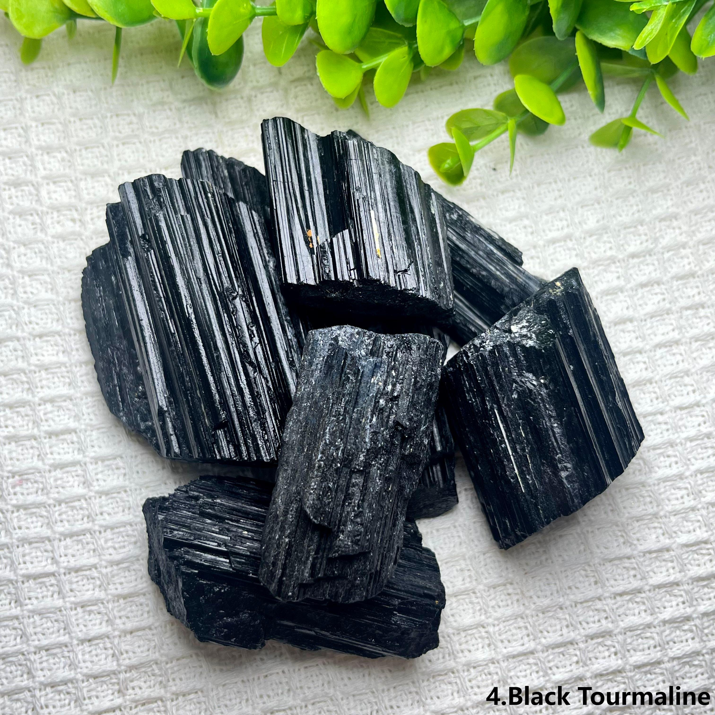 4. Tourmaline noire