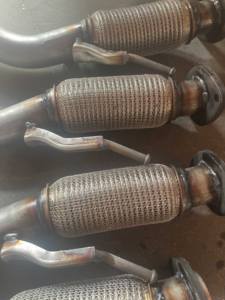 Direkt verkauf ab Werk für 2020-2022 RAV4 2.0 S409 Edelstahl-Frontend-Dreiwege katalysator - Product Image 4