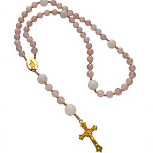 Chaînes de prière personnalisées en or plaqué, perles d'imitation, cristal de quartz rose, croix religieuse, perles de première communion, pour mariage - Product Image 2
