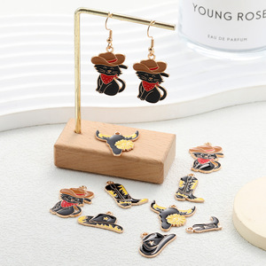 Breloque en alliage de designer, motifs chat, chapeau de cowboy et botte, émaillée, pour la fabrication de bijoux, pendentifs de collier, accessoires de bricolage pour téléphone et artisanat - Product Image 3