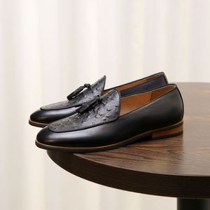 Mocasines de Cuero con Flecos de Alta Calidad para Otoño, Zapatos de Hombre con Diseño Artesanal de Lujo para Oficina y Carrera Profesional - Product Image 1