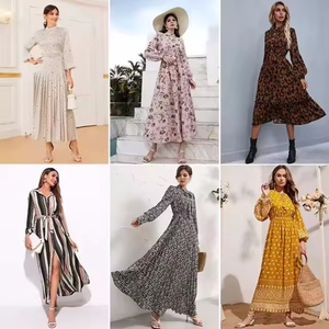 Liquidación 2024: Ropa de Mujer al por Mayor, Vestidos Casuales, Camisetas, Paquetes Mixtos, Entrega Aleatoria, Ropa en Stock - Product Image 3