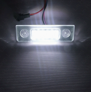 Pour Skoda Octavia, éclairage de plaque d'immatriculation LED 2 en 1, éclairage de plaque d'immatriculation en plastique automobile de haute qualité - Product Image 2