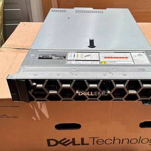 Servidor DELL R740XD <span class=keywords><strong>24</strong></span> SFF 2.5 2U Rack Dish Buffet <span class=keywords><strong>CCcam</strong></span> R740xd - Product Image 2