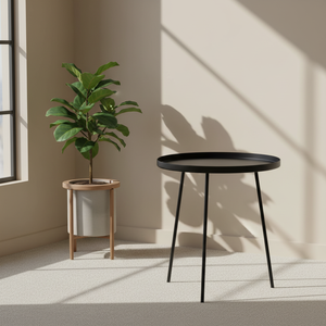 经典设计铁艺桌子哑光黑色室内和室外餐桌，适用于客厅装饰家具 - Product Image 1