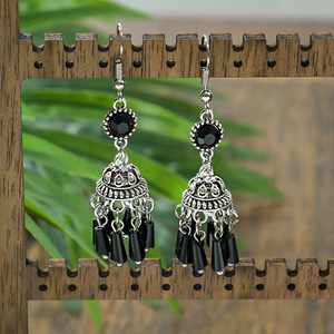 Boucles d'oreilles pendantes noires uniques de style bohème indien, grandes et tendance, faites à la main, pour femmes - Product Image 3