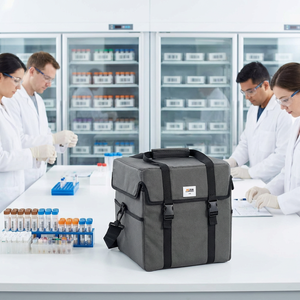 Sac isotherme NERA pour le transport d'échantillons biologiques et de vaccins, en matériau imperméable, avec bandoulière rembourrée pour chaîne du froid - Product Image 1