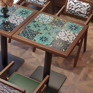 Ensemble de meubles de café rétro bohème, table à manger carrée en mosaïque de noyer foncé, fauteuils en bois, dossier en tissu à motifs floraux - Product Image 2