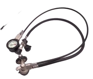 Valve SCBA connectée avec avertissement d'alarme de sifflet de régulation de pression au régulateur de basse pression pour <span class=keywords><strong>bouteille</strong></span> d'air avec deux connecteurs - Product Image 1