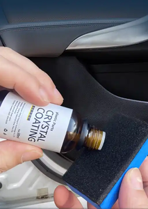 Xe Bảng điều khiển Tấm nhựa làm trắng và chống bụi kính nội thất sạch hơn phun sử dụng để bảo trì và sửa chữa - Product Image 5