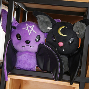 Set Figurine Makhluk Mitologi Bergaya Streetwear Goth Mainan Boneka Mewah Hadiah Ulang Tahun Trendi Figur Kelelawar Poliester - Product Image 6
