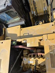 Excavatrice sur chenilles hydraulique Caterpillar CAT323 d'occasion en bon état, 23 tonnes, modèle original CAT 323 CAT320 - Product Image 6