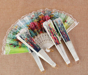 Personalizado 23cm hueco estampado en caliente Blanco/Negro costilla de plástico ventilador de publicidad estilo de moda clásica evento promocional Pascua - Product Image 4