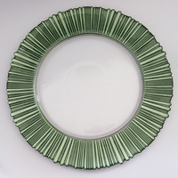 Assiettes de présentation en verre style nordique avec logo personnalisé, bord doré, forme irrégulière, écologiques, vaisselle de luxe moderne, rayées minimalistes