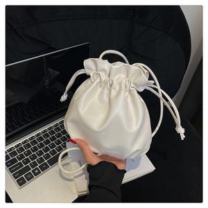 <span class=keywords><strong>Sac</strong></span> à bandoulière chic et élégant, décontracté avec cordon de serrage, grande capacité, collection automne/hiver 2026, <span class=keywords><strong>sac</strong></span> bandoulière, <span class=keywords><strong>sac</strong></span> à main - Product Image 1