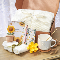 Sunshine Sunflower panier-cadeau pour femmes câlins dans une boîte paquet de soins pour Get Well Soon Mug Blanket Notebook Warm Gift Sets