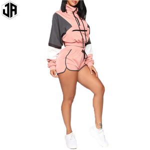 Tuta da donna di moda 2021 per la corsa Yoga Set di logo personalizzato per <span class=keywords><strong>sport</strong></span> 2 pezzi giacca corta e pantaloncini - Product Image 4