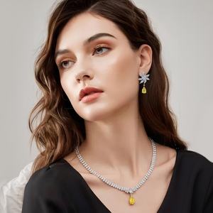 Collar Personalizado Messi Jewelry MSN-886, Collar de Lujo con Diamante Cultivado en Laboratorio con Corte de Pera en Plata de Ley S925 - Product Image 4