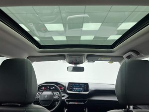 Auto Usado <span class=keywords><strong>Peugeot</strong></span> <span class=keywords><strong>2008</strong></span>, Modelo 2022, 1.2T, Volante a la Izquierda, Venta al por Mayor y al Detalle - Product Image 6