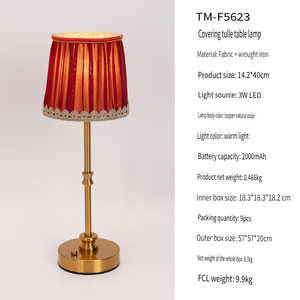 Pantalla de tela más popular Personalizar 40cm de altura Latón Touch Wedding Centerpiece Cafe Club Lámpara de <span class=keywords><strong>mesa</strong></span> Led recargable - Product Image 6