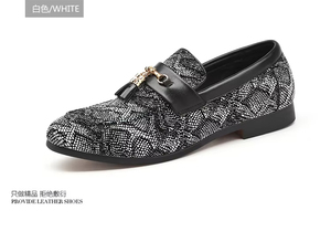 Chaussures habillées pour hommes en cuir véritable de qualité supérieure - Style Derby avec coupe structurée, régulation de la température - Product Image 3