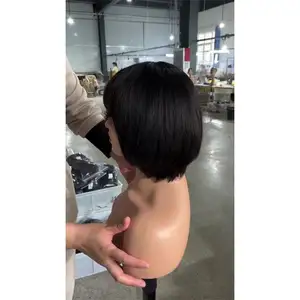 Realistic Female Mannequin Head With Shoulder for Wigs Beauty Accessories Display Model Wig Heads