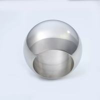 Boule décorative creuse en acier inoxydable avec trou percé pour la décoration des rampes d'escalier