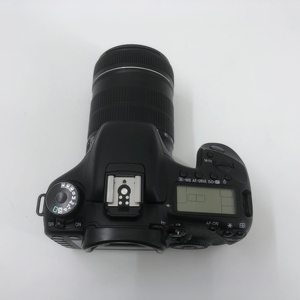 Appareil photo reflex numérique <span class=keywords><strong>Canon</strong></span> <span class=keywords><strong>7D</strong></span> + objectif 18-135 IS d'occasion, vidéo 1080P, capteur CMOS APS-C 18MP, appareil photo <span class=keywords><strong>Canon</strong></span> <span class=keywords><strong>7D</strong></span> entièrement fonctionnel. - Product Image 3