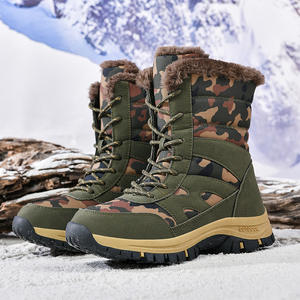 Venta al por mayor de invierno <span class=keywords><strong>para</strong></span> hombres botas cómodas engrosadas antideslizantes <span class=keywords><strong>para</strong></span> hombres botas de nieve cálidas - Product Image 1