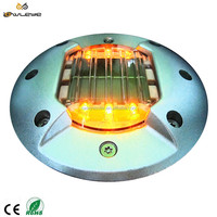Borne de signalisation routière solaire en PC et aluminium à réflecteur prismatique haute intensité, visibilité 600 m, lumière d'avertissement LED clignotante, IP68