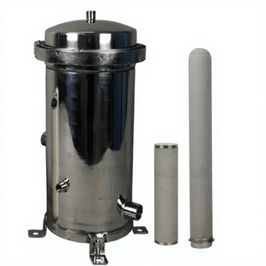Boîtier de filtre à cartouche d'eau à 7 cœurs en acier inoxydable SUS314/316L avec pied de support (7x20") - Product Image 1