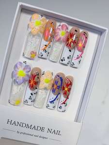 HY Tiktok Vente en gros Ongles à presser personnalisés <span class=keywords><strong>Ballerine</strong></span> Medium Coffin <span class=keywords><strong>French</strong></span> Tip avec perles en forme de cœur <span class=keywords><strong>Manucure</strong></span> en ABS à coller - Product Image 5