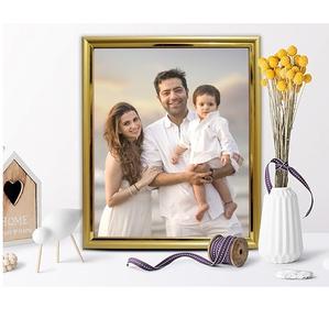 Marco de Fotos Clásico de Madera Más Vendido con Acabado Elegante, Perfecto para Decoración de Pared en Hogar u Oficina, Disponible al Mejor Precio - Product Image 5