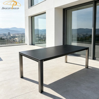 Table à manger rectangulaire moderne d'extérieur avec extension rotative pour villa, terrasse, balcon
