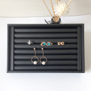 Small Size Plush Jewelry <strong>Ring</strong> Tray 7 Slots Grey Frosted Velvet <strong>Ring</strong> Tray Black PU Leather Jewelry Selection <strong>Plate</strong> - Product Image 3