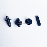 Fixation automobile professionnelle Rivets en plastique à pousser Raccords de carrosserie automobile Rivets de voiture neufs