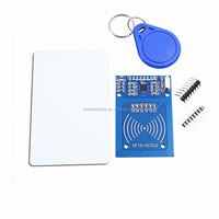 Stock nouveau RC522 rouge RFID RF IC carte capteur de proximité S50 Fudan carte et porte-clés Module d'induction MFRC-522
