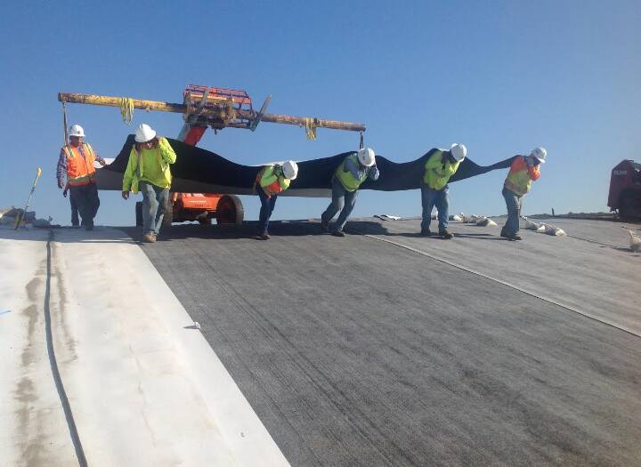 Geosynthetics PVC Geomembrane Liner Pond 150m Per Roll Textured Surface