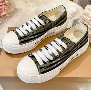 Factory direct sale of high-quality American-style casual <b>shoes</b>, with exquisite checkered stripes, walking <b>shoes</b> and canvas <b>shoe</b> - Product Image 5