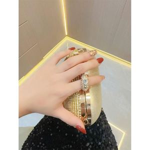 心形手拿包 水钻晚宴包 女士舞会金色水晶手包 - Product Image 1