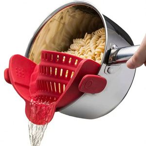 Wholesale Clip-on Silicone <b>Pot</b> Strainer Snap Colander for Pasta Noodles Veggies Heat Resistant Kitchen Gadget Custom Logo OEM - Product Image 3