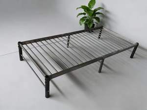 Lit en fer pliable simple en gros, lit en métal au design simple avec rangement pour dortoir d'étudiant, <span class=keywords><strong>chambre</strong></span> à coucher - Product Image 3