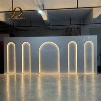 Panneau lumineux LED moderne et élégant, fond en PVC blanc, toile de fond de scène pour mariage et banquet, décoration d'événements