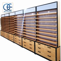 Présentoir de magasin de lunettes, vitrine moderne en verre, présentoir professionnel en bois, vitrine de magasin de lunettes de mode