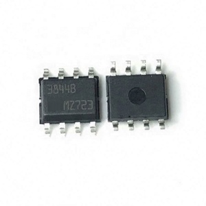 UC3844BD1R2G UC3844B UC3844 3844B Chip Regulador de Gestión de Energía de Conmutación LCD UC3844BD - Product Image 1