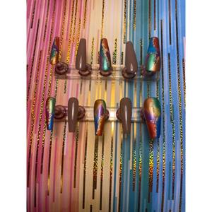 True Colors Long Coffin Glossy Finish Taille Moyenne - Product Image 1